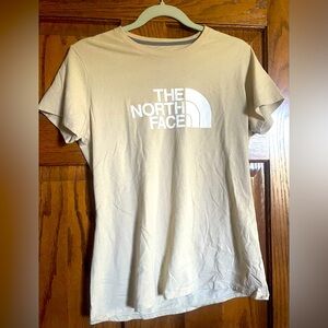 Women’s north face tshirt